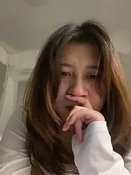 Snapshot of Liliya-77 chatting on January 18, 2026, 8:12 pm Liliya-77 online show from January 18, 2026, 8:12 pm