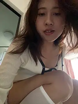 Snapshot of Liliya-77 chatting on March 2, 2026, 5:08 am Liliya-77 online show from March 2, 2026, 5:08 am