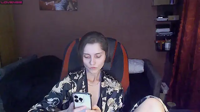 womanstrong78 online show from January 27, 2025, 6:52 pm