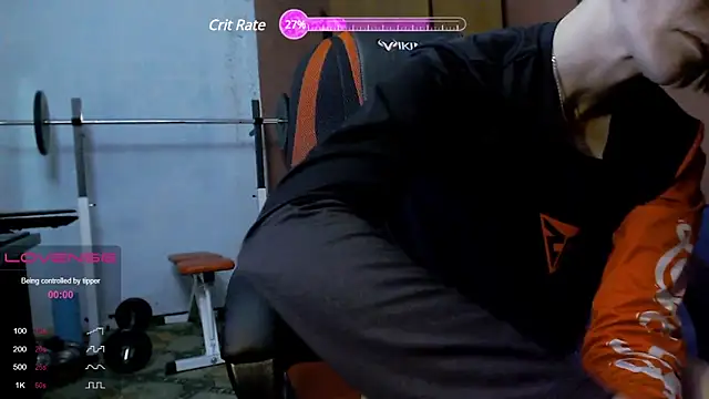 womanstrong78 online show from February 14, 2025, 7:12 pm