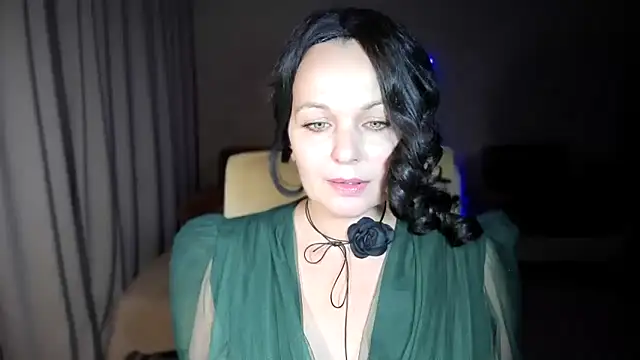 Snapshot of WitchBlueRose chatting on October 21, 2025, 5:13 pm WitchBlueRose online show from October 21, 2025, 5:13 pm