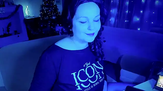 Snapshot of WitchBlueRose chatting on December 22, 2025, 6:49 pm WitchBlueRose online show from December 22, 2025, 6:49 pm