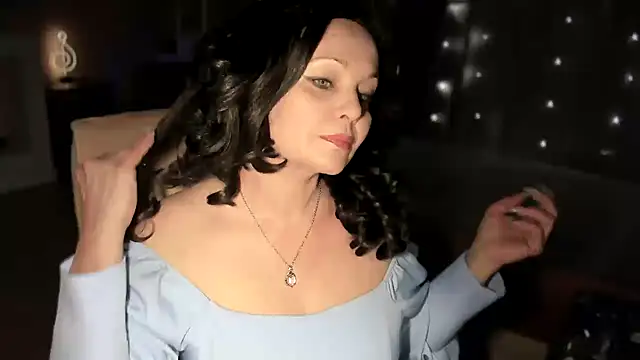 Snapshot of WitchBlueRose chatting on January 19, 2026, 4:00 pm WitchBlueRose online show from January 19, 2026, 4:00 pm