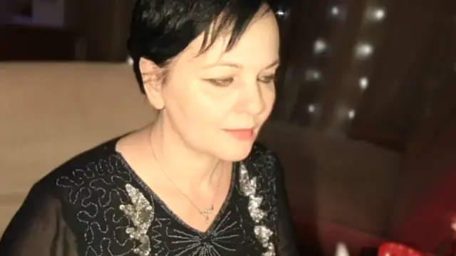 Snapshot of WitchBlueRose chatting on March 1, 2026, 6:43 pm WitchBlueRose online show from March 1, 2026, 6:43 pm