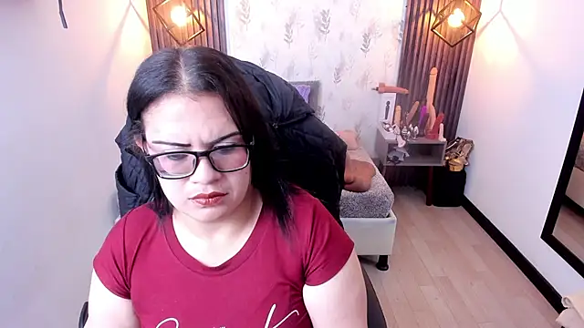 brigittemiller online show from September 8, 2025, 4:39 pm