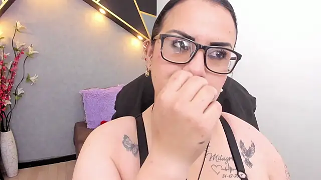 Snapshot of brigittemiller chatting on April 23, 2026, 2:02 am brigittemiller online show from April 23, 2026, 2:02 am
