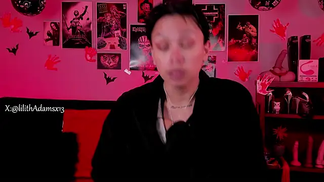 lilith-deveraux online show from November 8, 2025, 2:06 pm