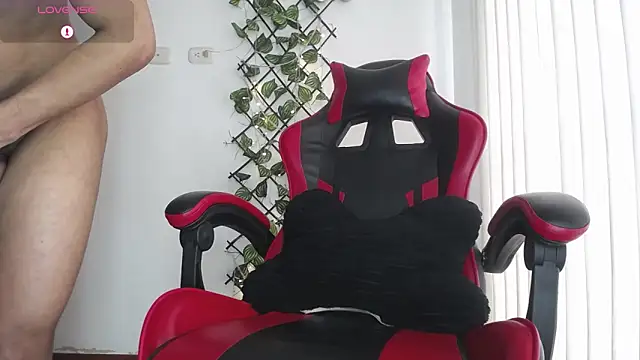 darkviper26 online show from April 2, 2026, 5:54 pm