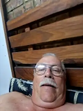 Snapshot of NawtyB1965 chatting on February 11, 2026, 3:11 am NawtyB1965 online show from February 11, 2026, 3:11 am