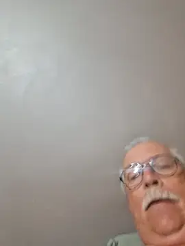 Snapshot of NawtyB1965 chatting on February 14, 2026, 3:58 am NawtyB1965 online show from February 14, 2026, 3:58 am