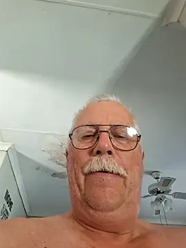 Snapshot of NawtyB1965 chatting on February 21, 2026, 6:58 am NawtyB1965 online show from February 21, 2026, 6:58 am