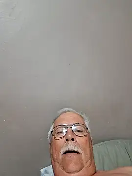 Snapshot of NawtyB1965 chatting on March 1, 2026, 4:14 am NawtyB1965 online show from March 1, 2026, 4:14 am