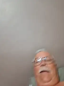 NawtyB1965 online show from April 11, 2026, 4:06 am