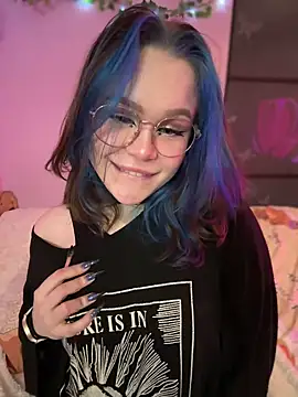 MaddisonHaas online show from February 1, 2025, 11:06 pm