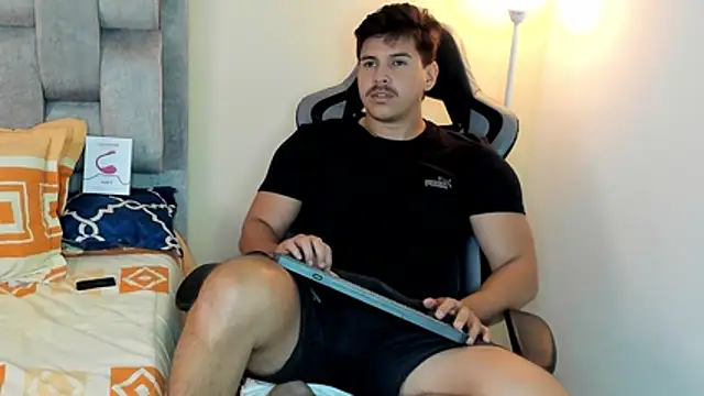 victor vixen online show from January 12, 2026, 12:05 am