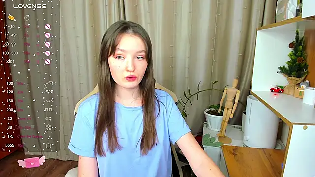 Fairyy Moon online show from January 15, 2025, 12:47 pm