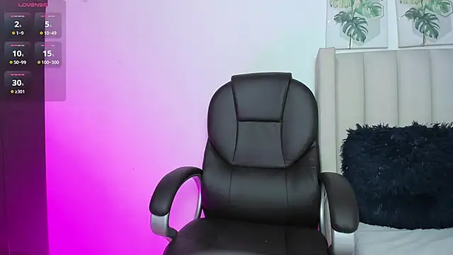 Marian Boobs online show from September 11, 2025, 7:03 pm