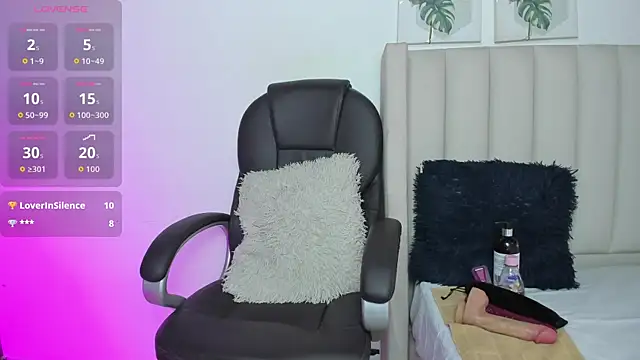 Marian Boobs online show from November 8, 2025, 7:23 pm