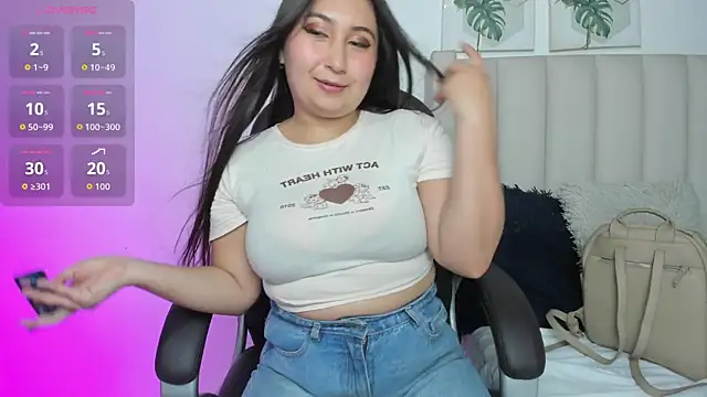 Marian Boobs online show from November 14, 2025, 7:12 pm