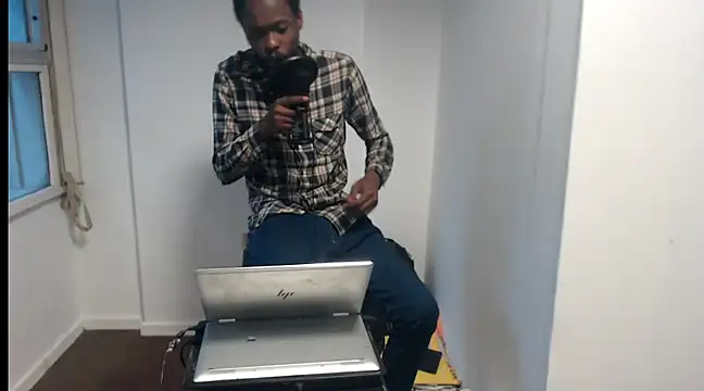 Mastertopdome online show from February 3, 2025, 10:43 pm