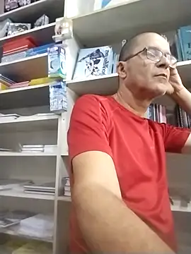 Snapshot of barboza991 chatting on December 24, 2024, 12:33 pm barboza991 online show from December 24, 2024, 12:33 pm