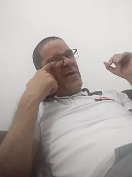 Snapshot of barboza991 chatting on January 16, 2025, 3:35 pm barboza991 online show from January 16, 2025, 3:35 pm