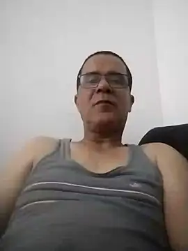 Snapshot of barboza991 chatting on January 23, 2025, 2:44 am barboza991 online show from January 23, 2025, 2:44 am