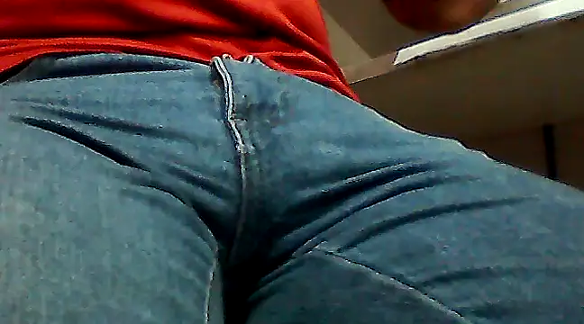 Snapshot of barboza991 chatting on February 4, 2025, 7:33 pm barboza991 online show from February 4, 2025, 7:33 pm