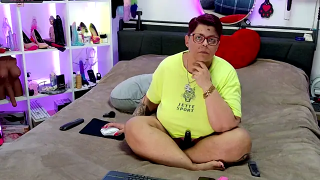 Snapshot of SunshineLexi chatting on March 8, 2026, 4:11 pm SunshineLexi online show from March 8, 2026, 4:11 pm