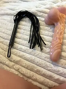 Snapshot of Sensolyss chatting on February 27, 2025, 4:43 pm Sensolyss online show from February 27, 2025, 4:43 pm