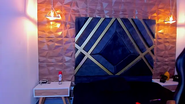 Alahia Dangelo online show from September 29, 2025, 11:59 am