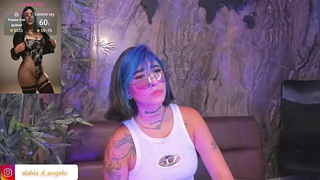 Alahia Dangelo online show from December 16, 2025, 5:29 pm