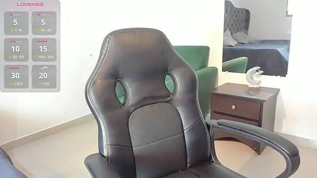  maria foxx  online show from October 30, 2025, 6:30 pm