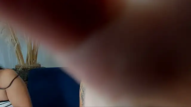  maria foxx  online show from November 26, 2025, 7:15 pm