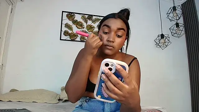 kayna gomez online show from February 12, 2025, 7:35 pm