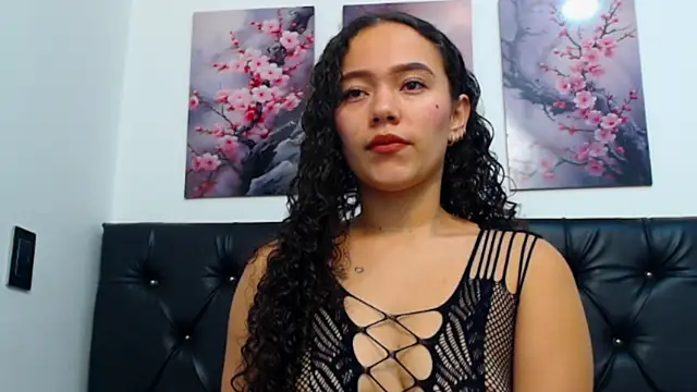 amaranta f00x online show from November 20, 2025, 1:11 pm