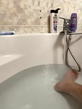 Hugo76578 online show from September 24, 2025, 8:56 pm