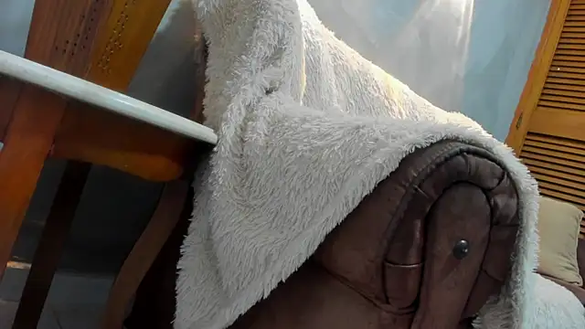 Dylanstonne online show from December 9, 2024, 8:44 pm