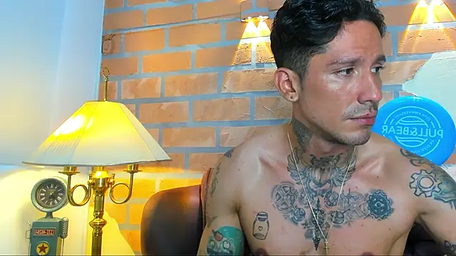 Dylanstonne online show from February 26, 2025, 10:09 pm