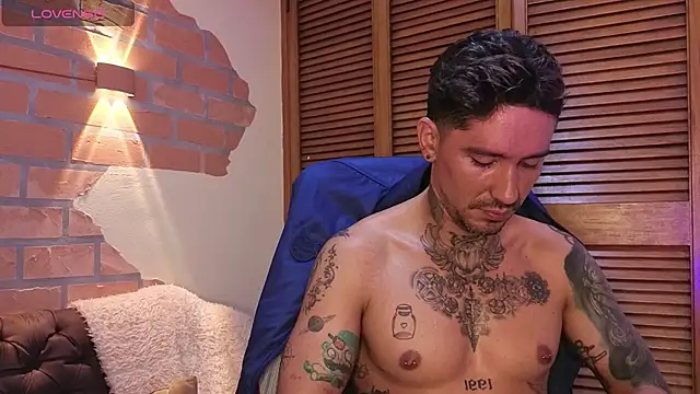 Dylanstonne online show from November 29, 2025, 8:45 pm