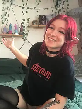 Snapshot of Mushroomsofi_ chatting on January 18, 2025, 10:28 am Mushroomsofi online show from January 18, 2025, 10:28 am