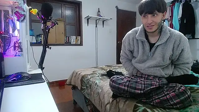 esjrobles online show from January 7, 2025, 11:37 am