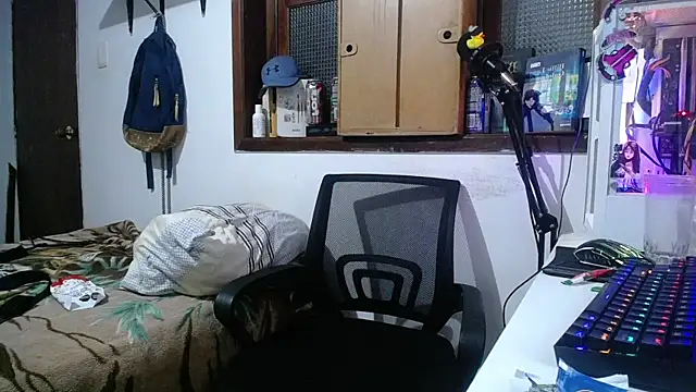 esjrobles online show from March 8, 2025, 8:33 am