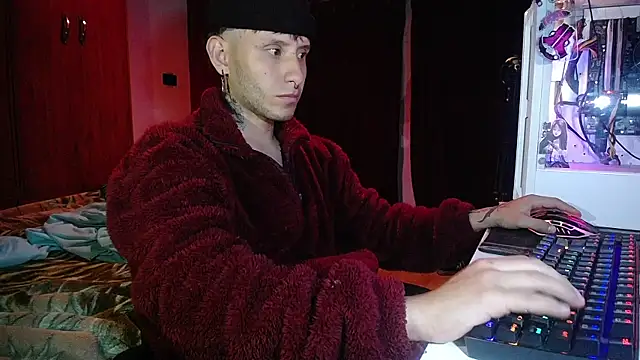 esjrobles online show from March 18, 2025, 4:58 am