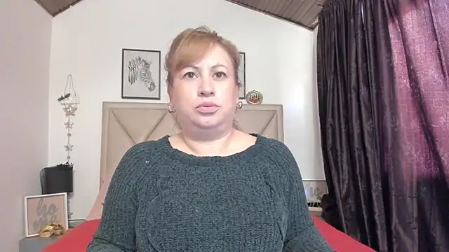 Snapshot of MonyCassius chatting on December 18, 2025, 12:22 pm MonyCassius online show from December 18, 2025, 12:22 pm