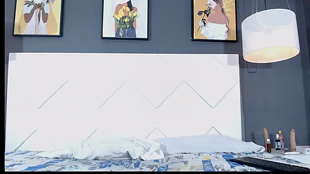 KyleDoom online show from October 25, 2025, 5:04 am