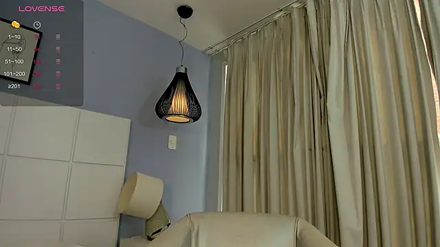 Snapshot of KyleDoom chatting on February 3, 2026, 12:54 pm KyleDoom online show from February 3, 2026, 12:54 pm