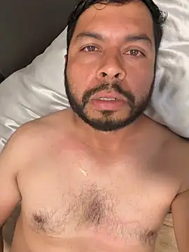 Snapshot of joselo8888 chatting on May 17, 2026, 12:08 am joselo8888 online show from May 17, 2026, 12:08 am