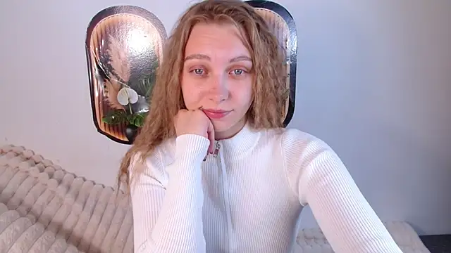 Snapshot of bellaa_love_ chatting on May 11, 2026, 12:27 am bellaa love online show from May 11, 2026, 12:27 am