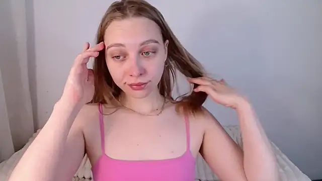 Snapshot of bellaa_love_ chatting on May 25, 2026, 1:00 am bellaa love online show from May 25, 2026, 1:00 am